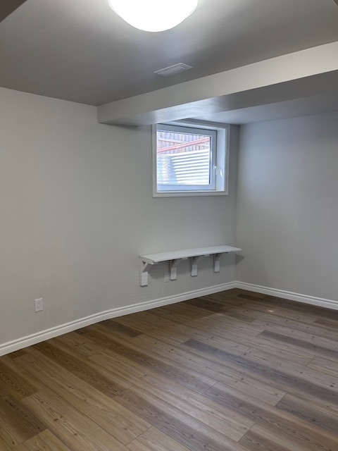 10 Kortright Rd E, Guelph