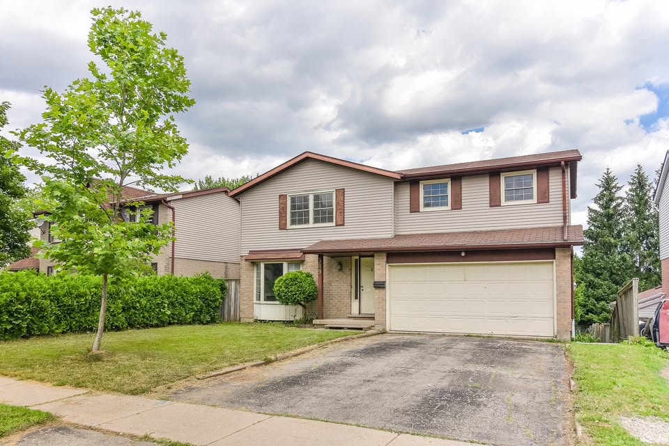 389 Ironwood Rd, Guelph